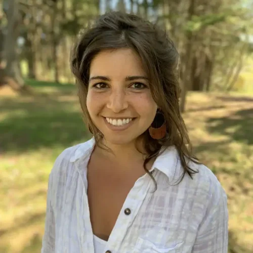 Lily Kirschenbaum, MSW, at Confluence Behavioral Health, providing compassionate mental health suppo.